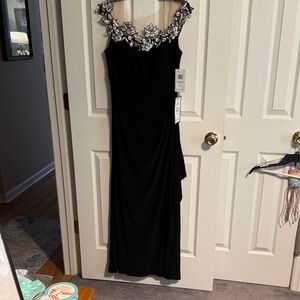 MSK Elegant Black Maxi Dress with Floral Details